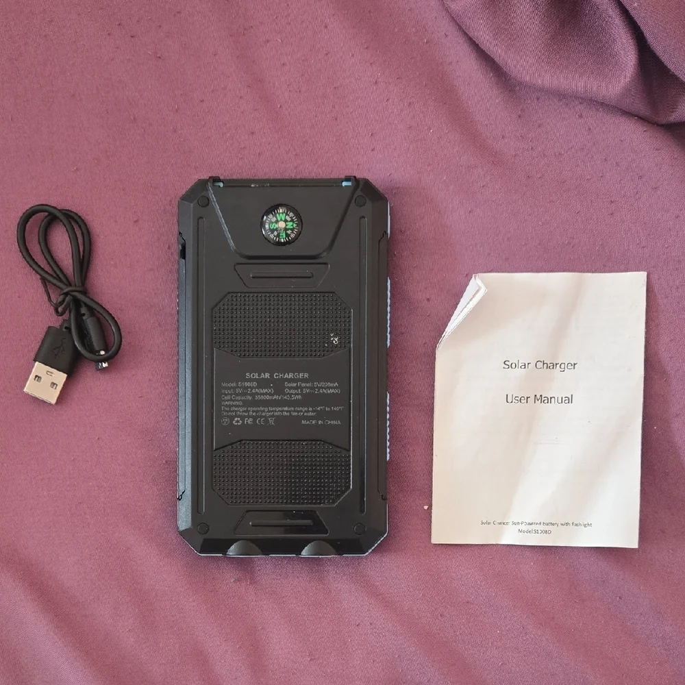 Black Solar Charger with USB Cable